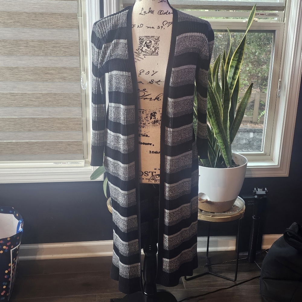 Style & Co cardigan EUC
